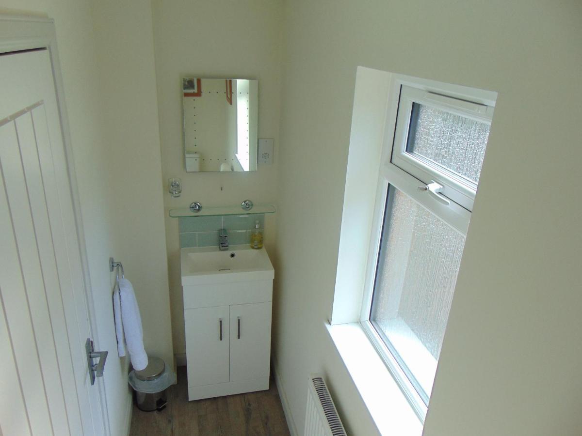 Dreamwood Cottage, Loch Lomond, Luxury Apartment. 格拉斯哥 外观 照片